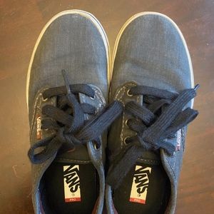 Vans - Chima Ferguson Pro Skate - youth size 1.0